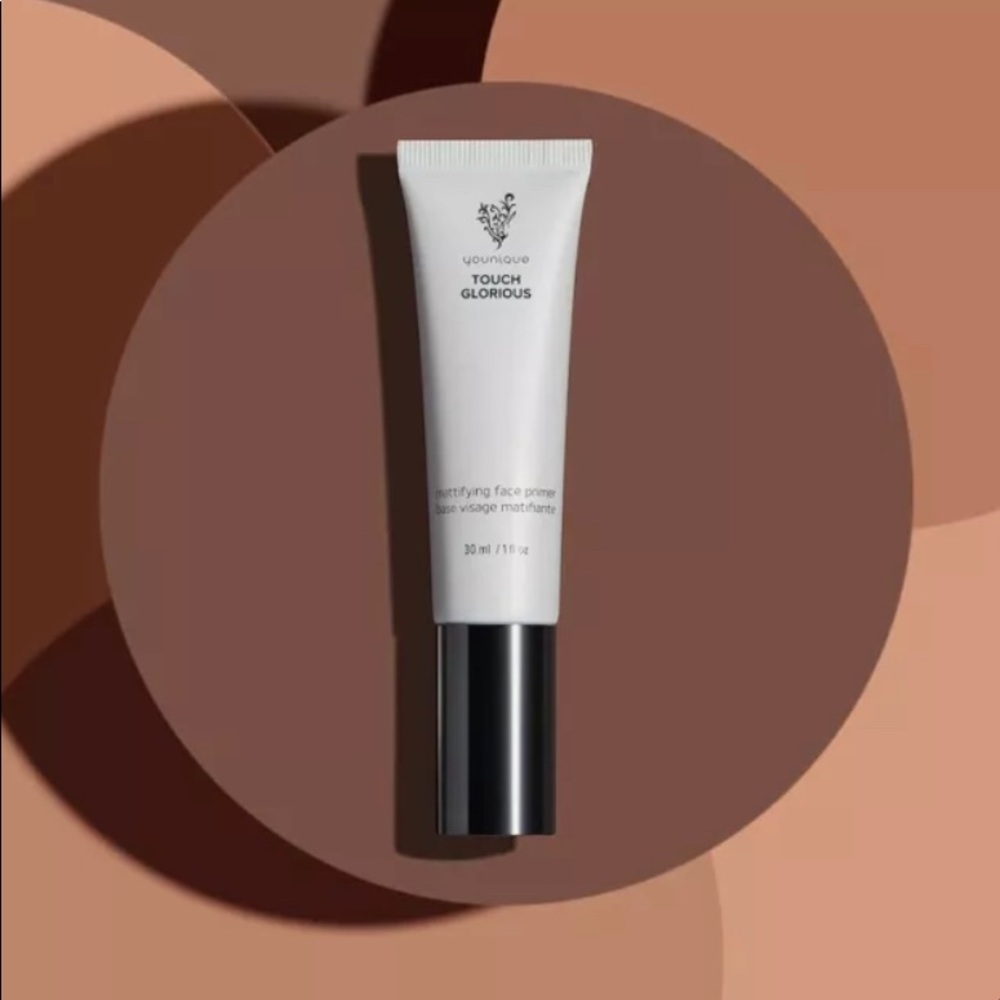 Younique Touch Glorious Primer- New